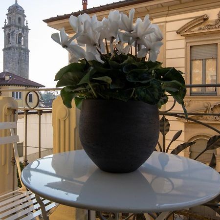 Aqualago Casa Vacanze Apartment D Verbania Exterior photo